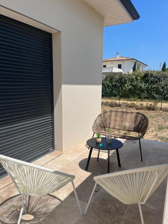 En apparté Arlés Exterior foto